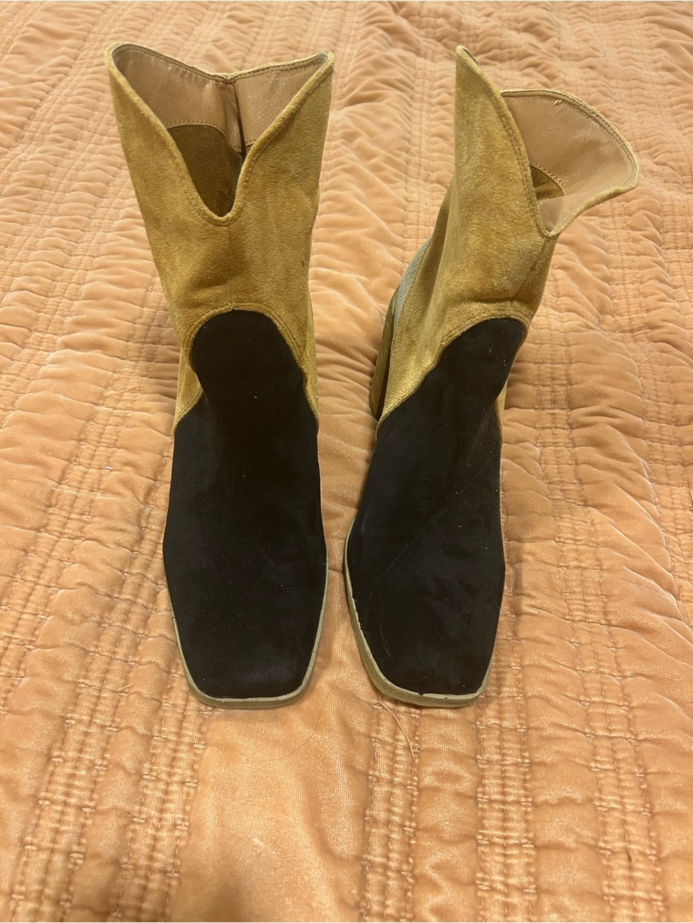 Women's Two-Tone Suede Western Ankle Boots - Black & Tan